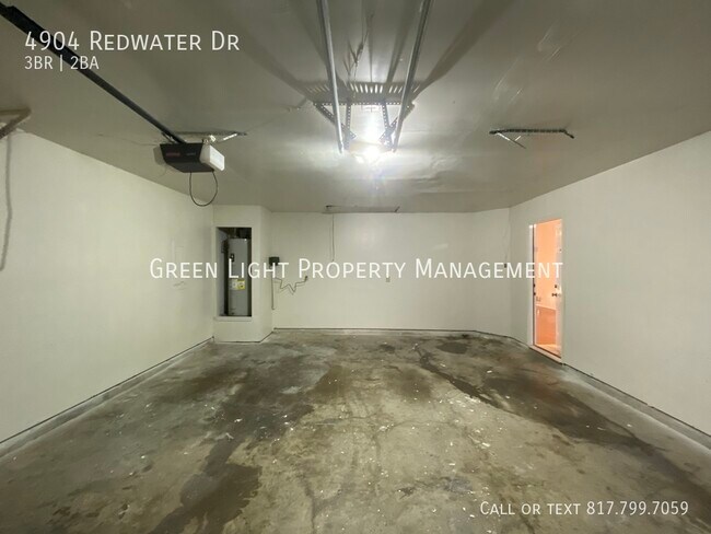 Building Photo - 4904 Redwater Dr