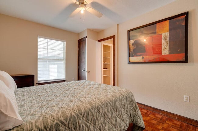 Building Photo - 2609 Wheless Ln