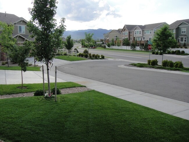 Building Photo - Absolutely Stunning West Arvada/Golden Gem...