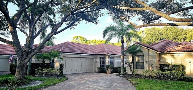 Primary Photo - 4026 Lyndhurst Ct