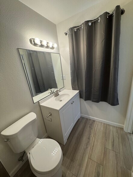 Primary Bathroom - 3611 Buena Vista Ave