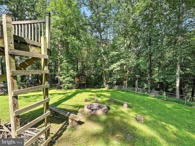 Building Photo - 11109 Ravine Dr