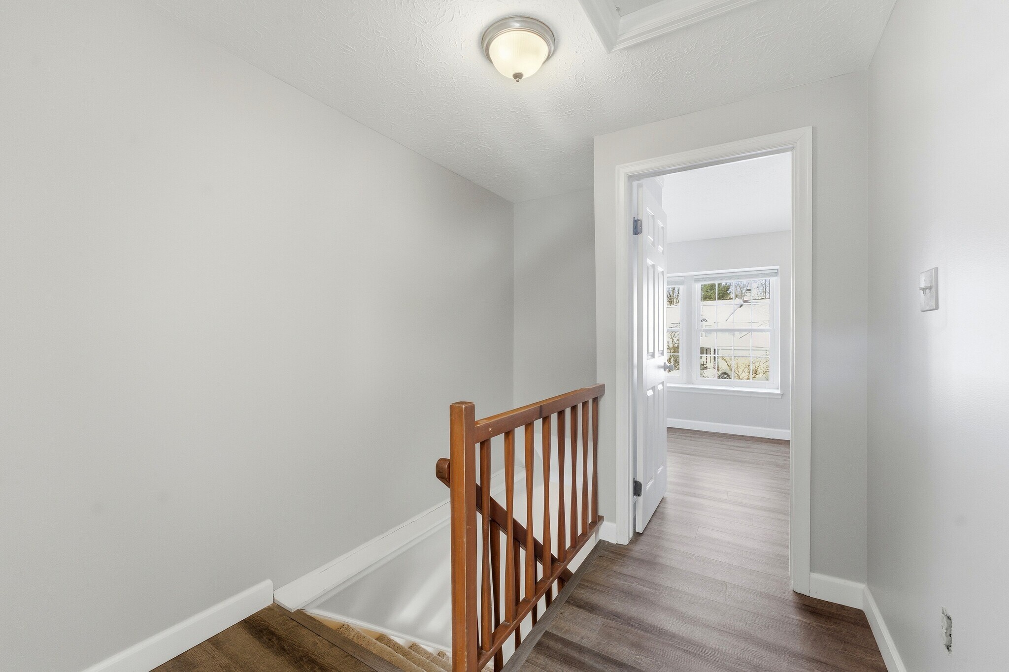 Building Photo - 217 Clearbrook Ct