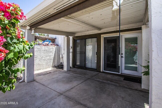 Building Photo - 7755 E Thomas Rd