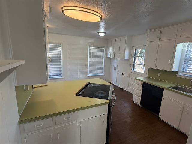 Building Photo - 11122 Stallcup Dr