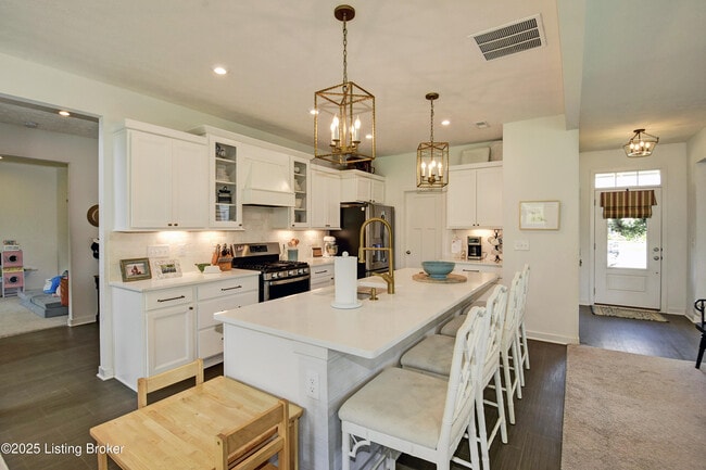 Building Photo - 3407 Grassland Ct