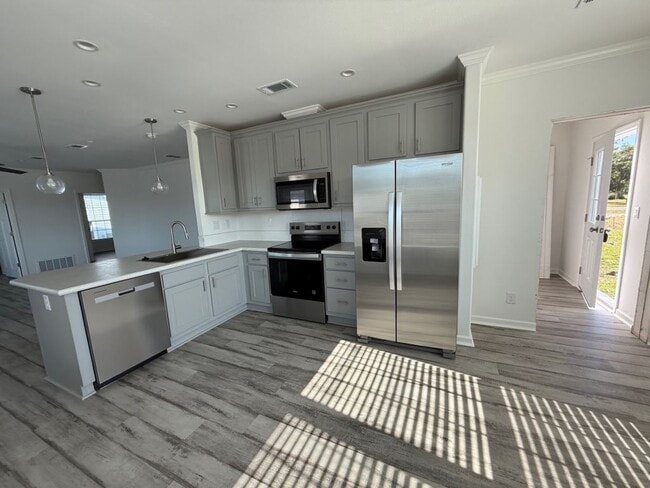 Building Photo - 1654 Voyager Dr