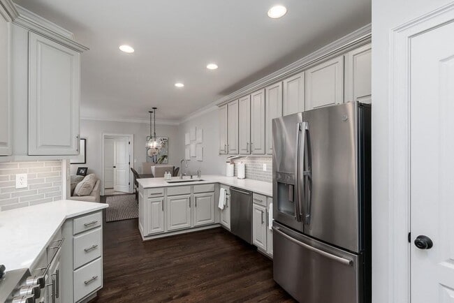 Building Photo - 2537 Oglethorpe Cir NE