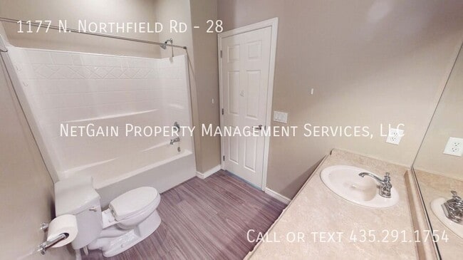 Building Photo - 1177 N Northfield Rd