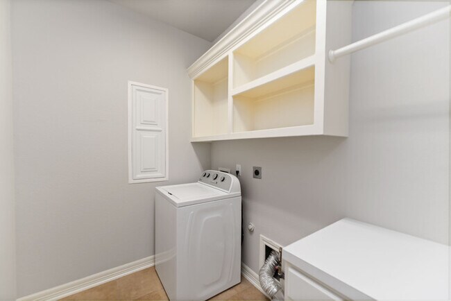 Building Photo - 9991 Boulder Bend Ln