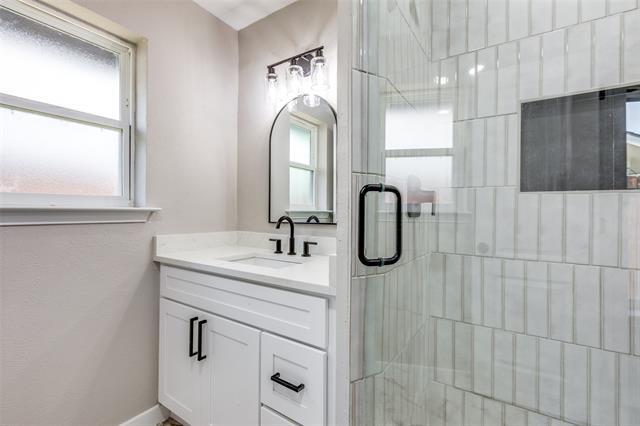 Building Photo - 1235 Mill Valley Dr