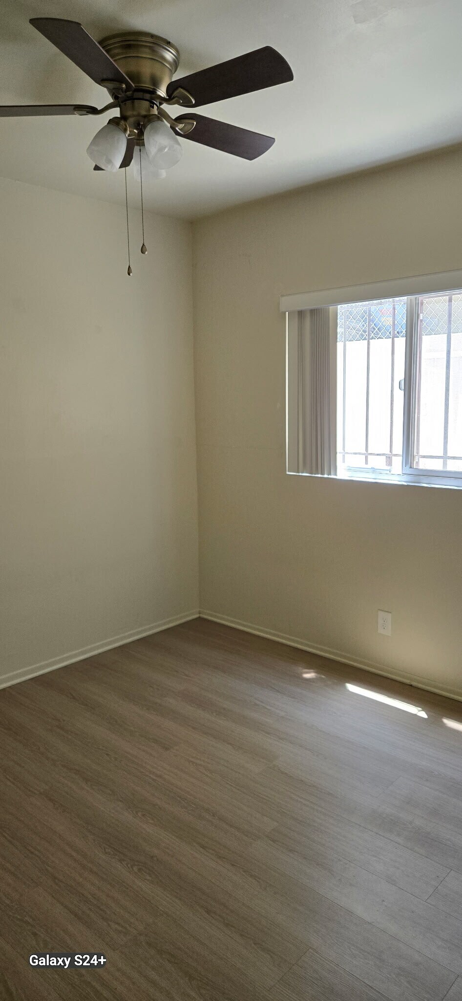 Bedroom 2 - 733 N Hill Pl