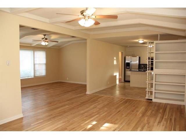 Building Photo - 1124 Wade Hampton St