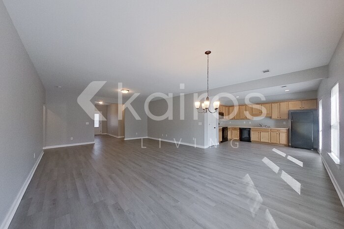 Building Photo - 14687 Griffin St