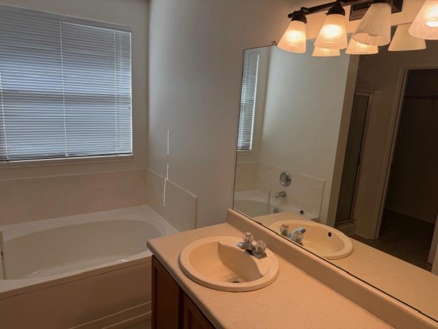 Building Photo - 917 W South St