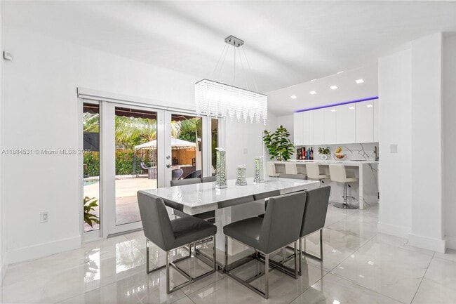 Building Photo - 8740 NW 153rd Terrace