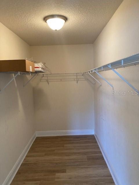 Building Photo - 7 Roxanne Pl