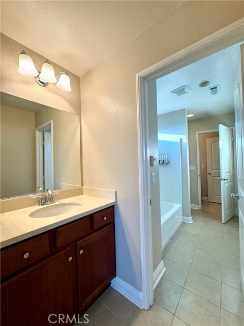 Building Photo - 13945 Barnett Ln