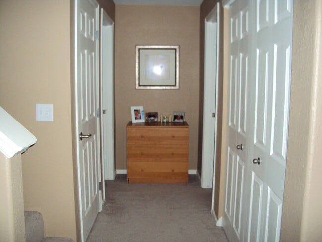 Building Photo - 3095 Blue Sky Cir