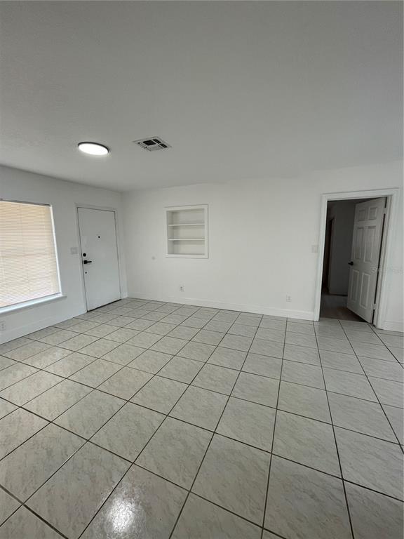 Building Photo - 5330 Hondo Way