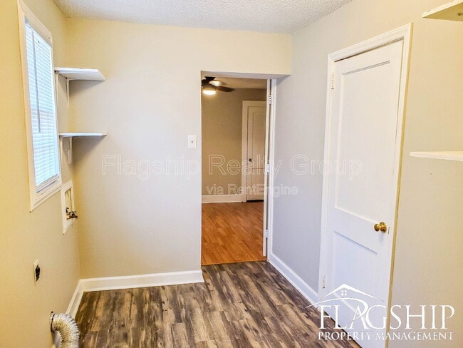 Building Photo - 1204 Franklin Dr