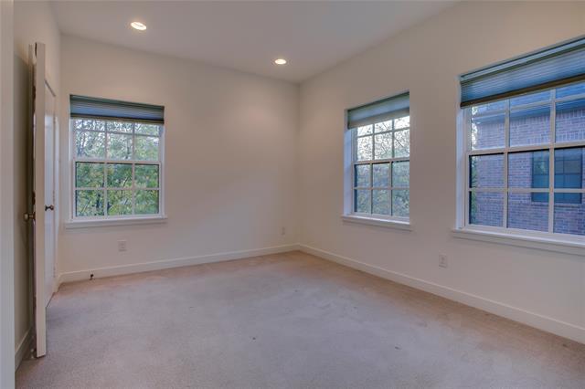 Building Photo - 602 Finley Ct