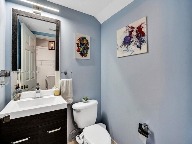 Building Photo - 5922 Siena Ln