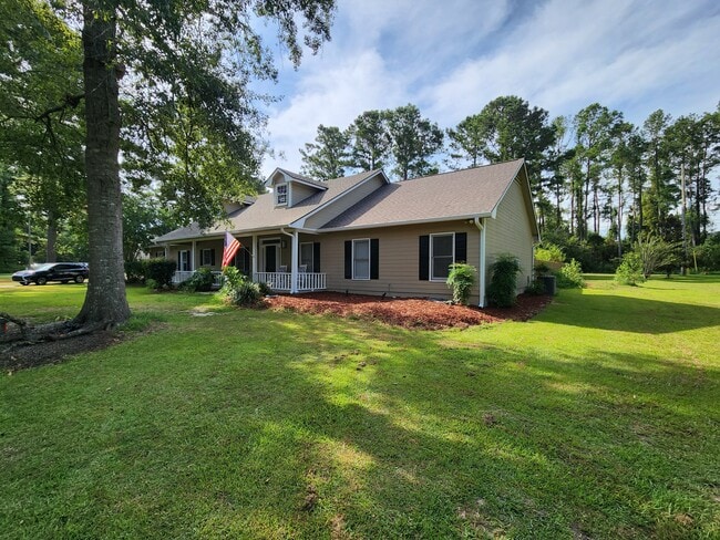 Primary Photo - 4901 Meadowood Cir