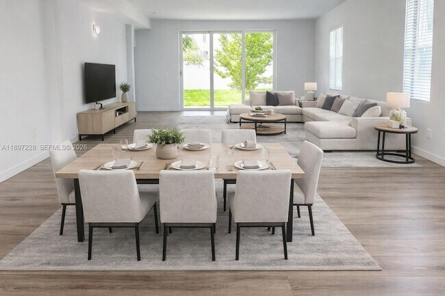 Building Photo - 432 21st St