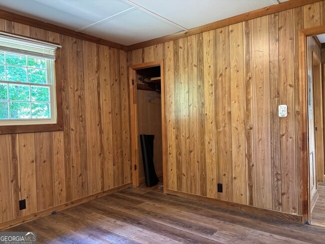 Building Photo - 23 Cherokee Resort Rd