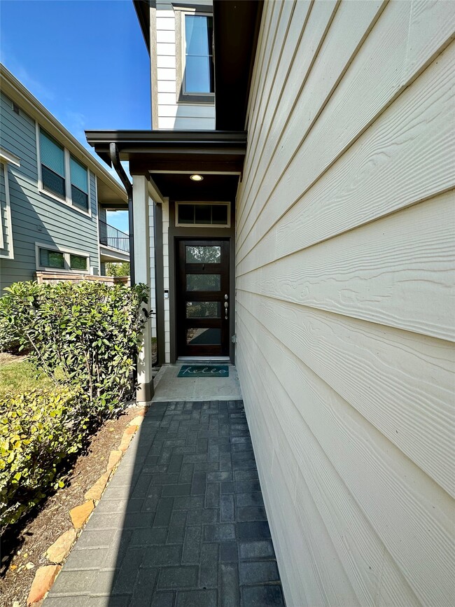 Building Photo - 16215 Northern Cardinal Ln