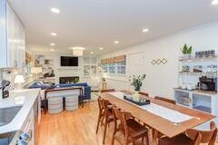 Building Photo - 107 S Wyrick St