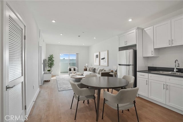 Building Photo - 8750 Sepulveda Blvd