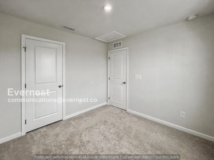 Building Photo - 2005 Westchester Dr