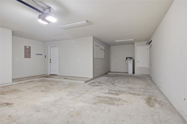 Building Photo - 20213 Arctic Loon Pass