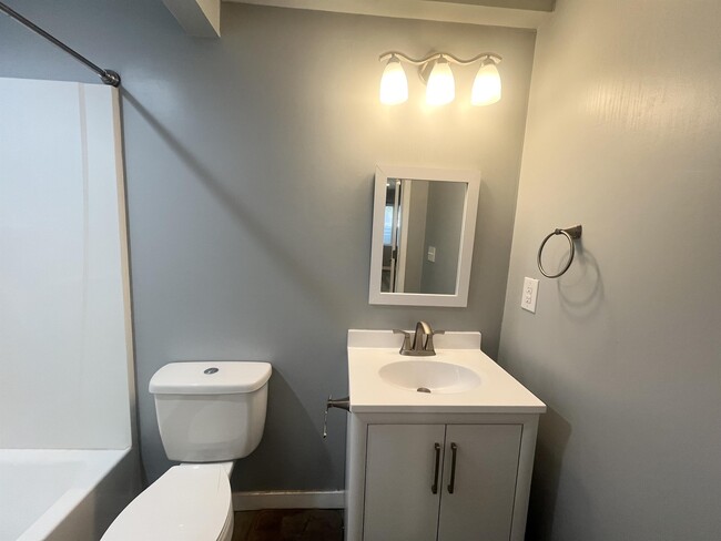 Building Photo - 3546 Terra Sol Dr