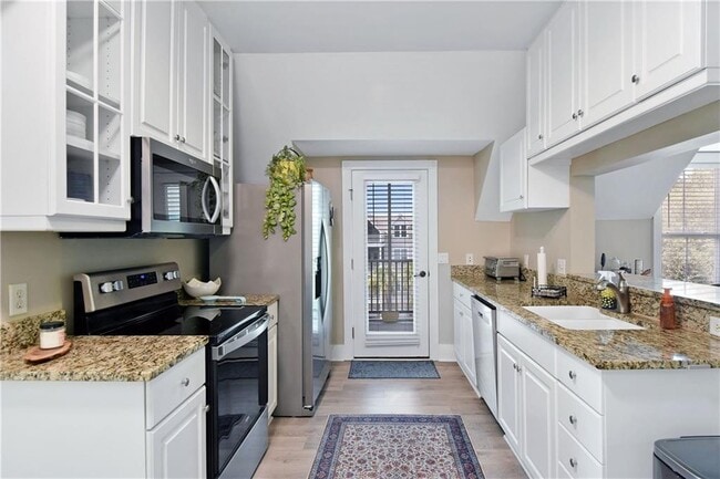 Building Photo - 146 Shady Brook Cir