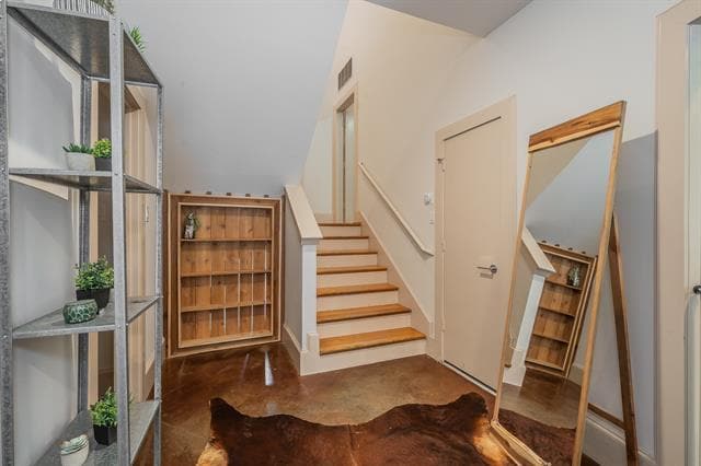 Building Photo - 3911 Gilbert Ave