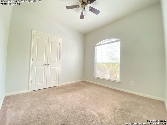 Building Photo - 7810 Creekshore Cove
