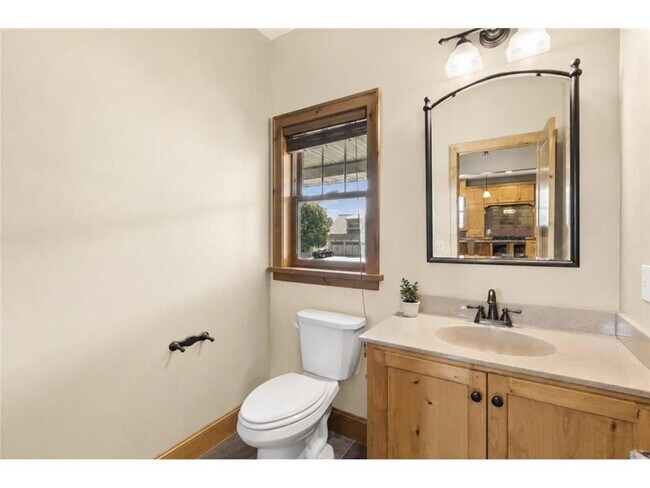 Building Photo - 9249 Kaeding Ave NE