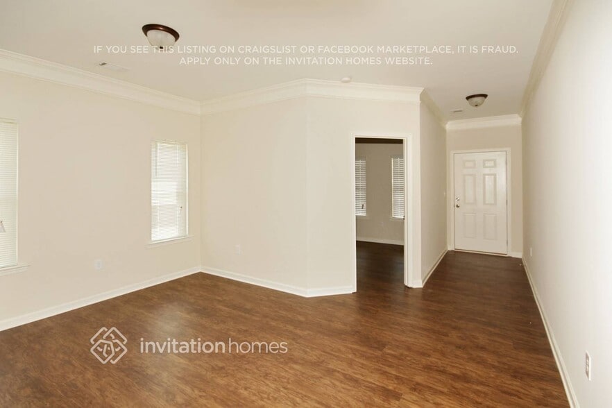 Building Photo - 702 Rock Hill Pkwy