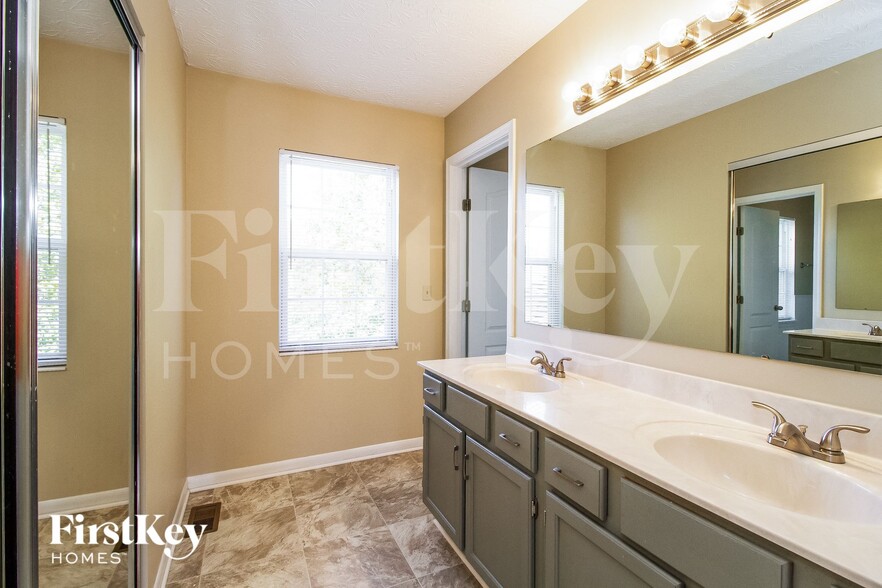 Building Photo - 4596 Ellsberry Ct