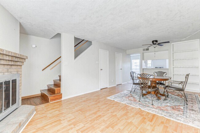 Building Photo - 1505 Ward Rd