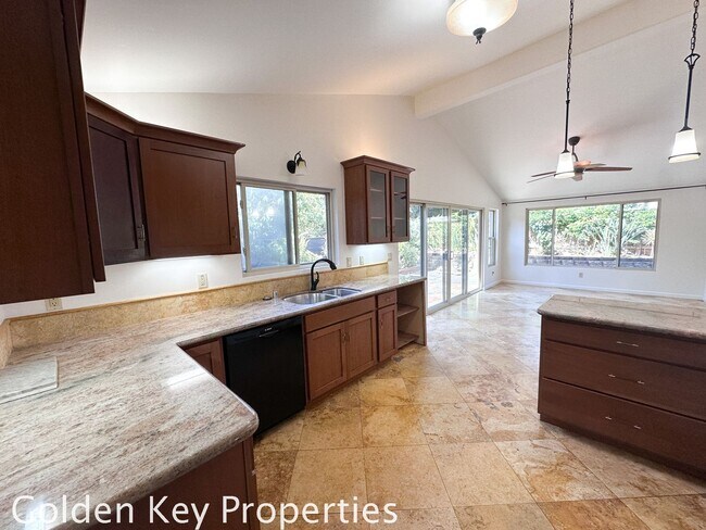 Building Photo - Remodeled single-level home in Peacock Hills (55+ Community)