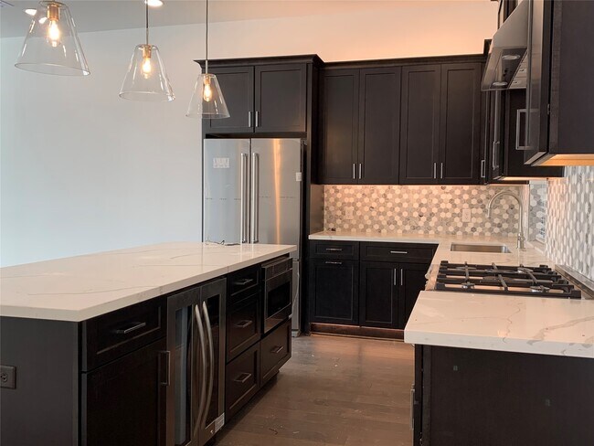 Building Photo - 1505 Malone St