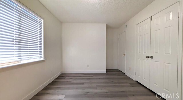 Building Photo - 10707 White Ave