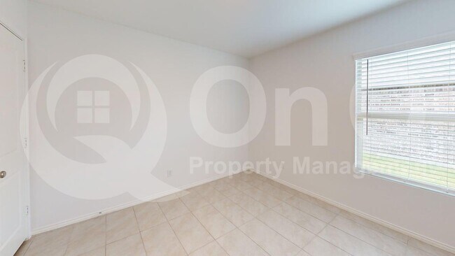 Building Photo - 14017 Ilderton St
