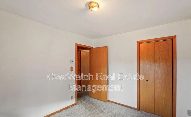 Building Photo - 5427 Wild Mountain Dr