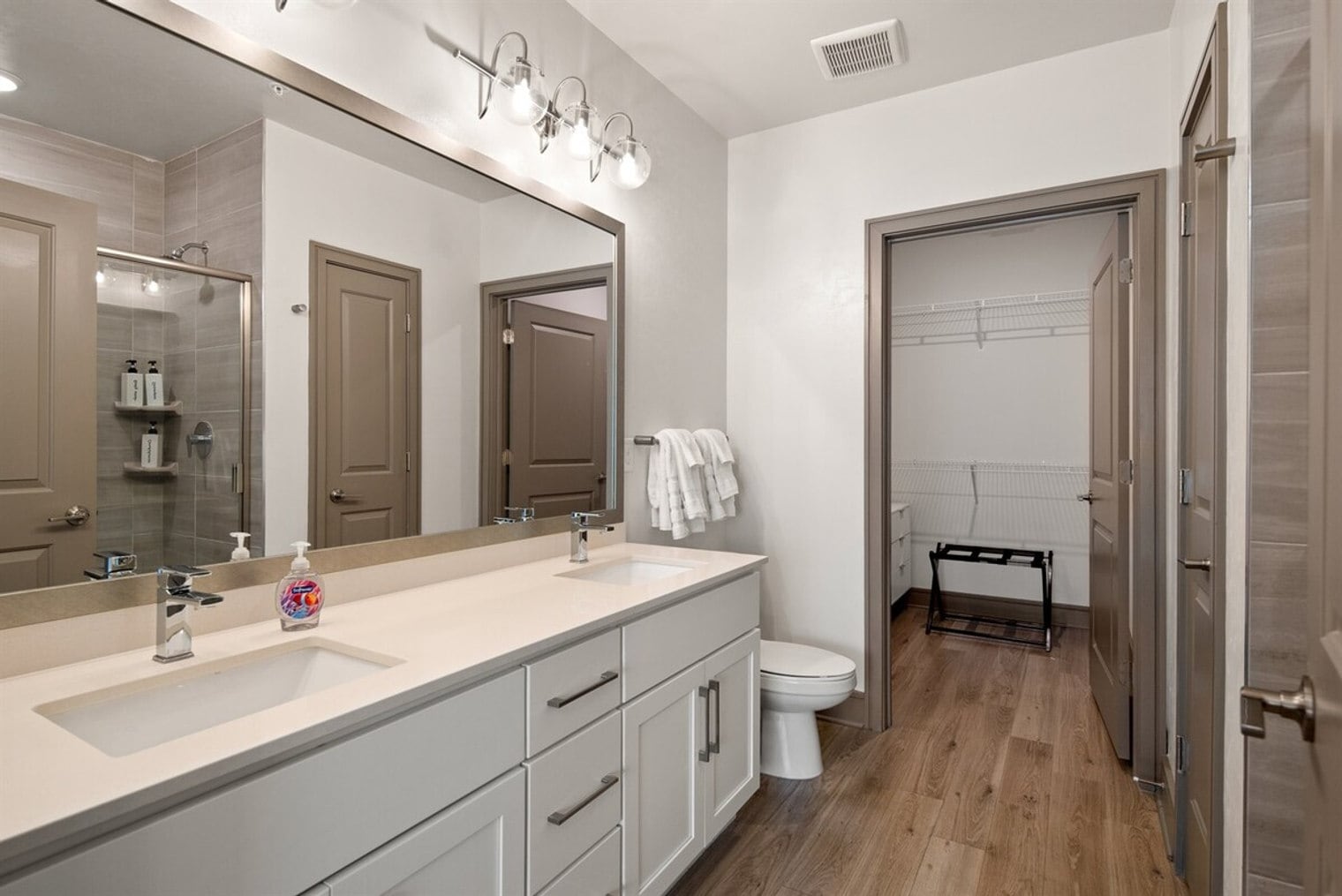 Building Photo - 8936 Williams Cir