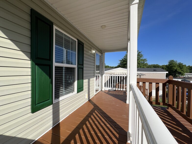 Building Photo - 53 Sugar Maple Dr